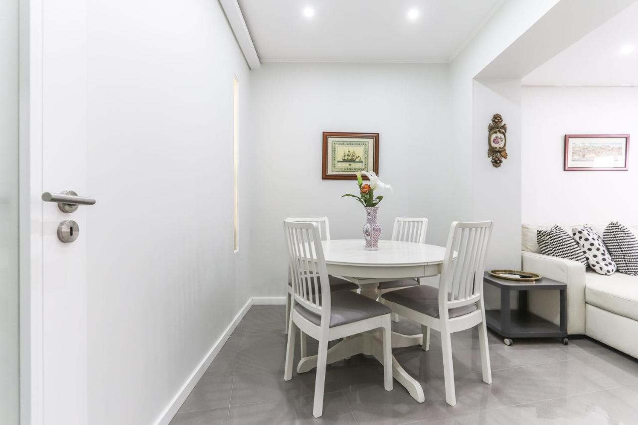 Vita Portucale ! Moscavide Casa Branca W/ Terrace Lisboa Eksteriør bilde