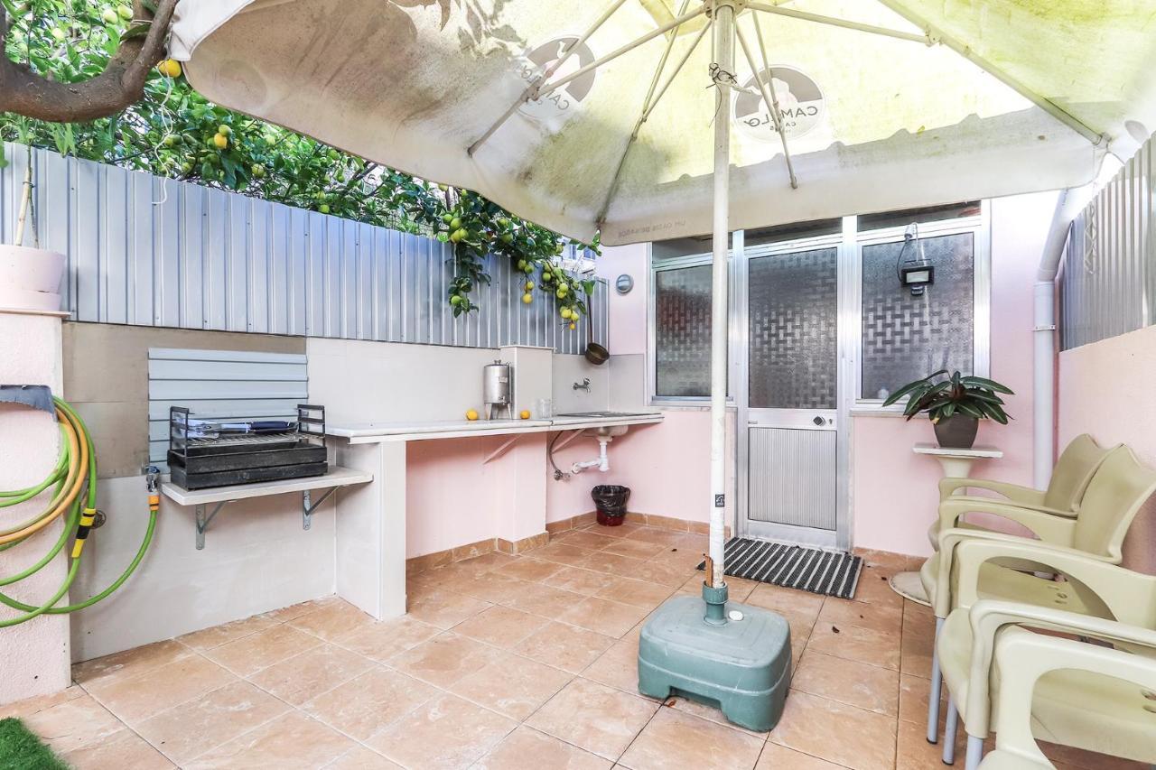 Vita Portucale ! Moscavide Casa Branca W/ Terrace Lisboa Eksteriør bilde